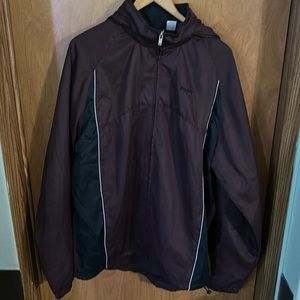 Reebok men’s traveler mesh lined burgundy and black jacket NWT size XL